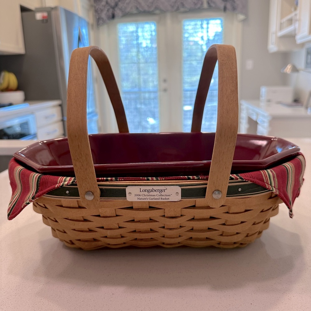 Longaberger basket with ceramic insert